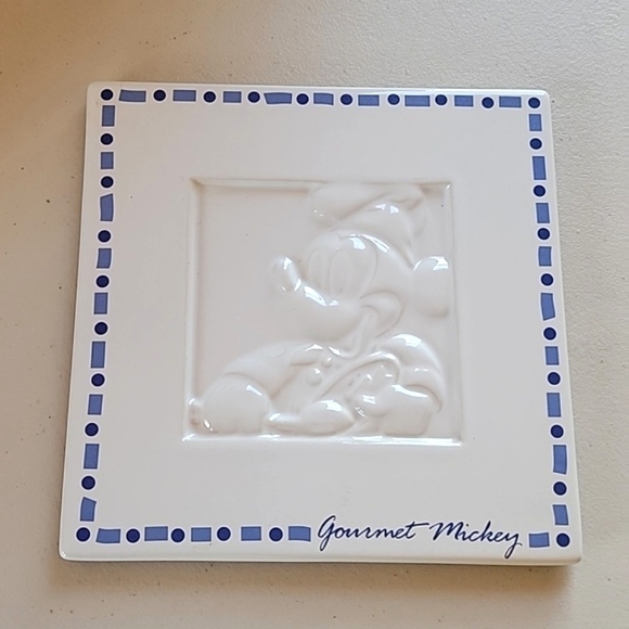 Disney Gourmet Mickey Tile Trivet - Picture 1 of 3